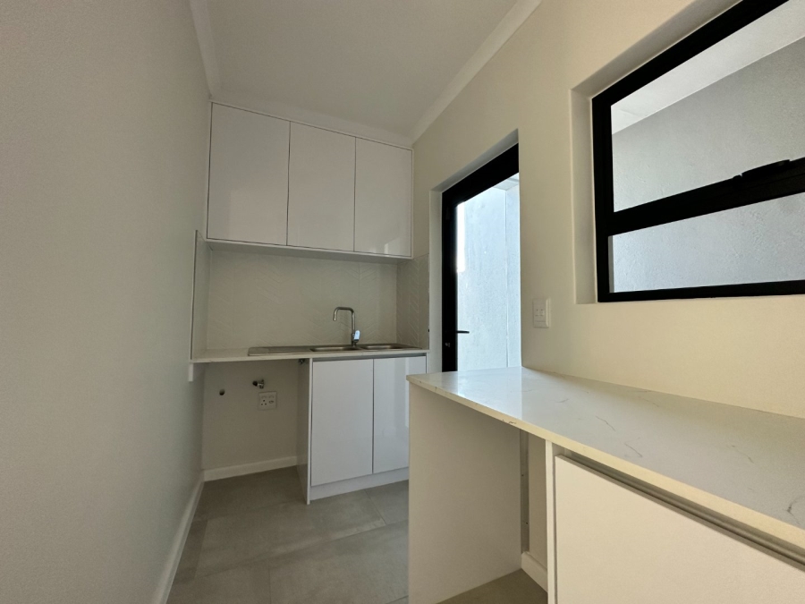 4 Bedroom Property for Sale in Sandown Western Cape